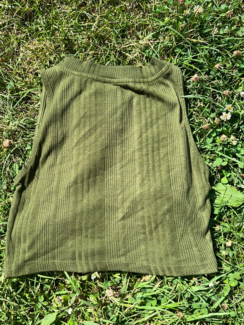 Olive Green Ribbed Henley Tank Top Button Front Sleeveless Knit Size M/L - Picture 3 of 3
